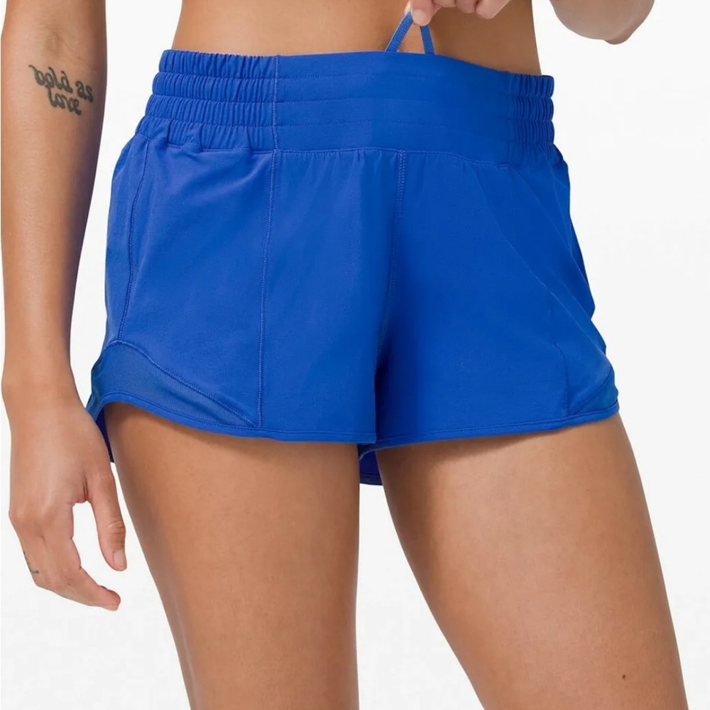 Lululemon Hotty Hot Low Rise 2.5 Shorts: Blue